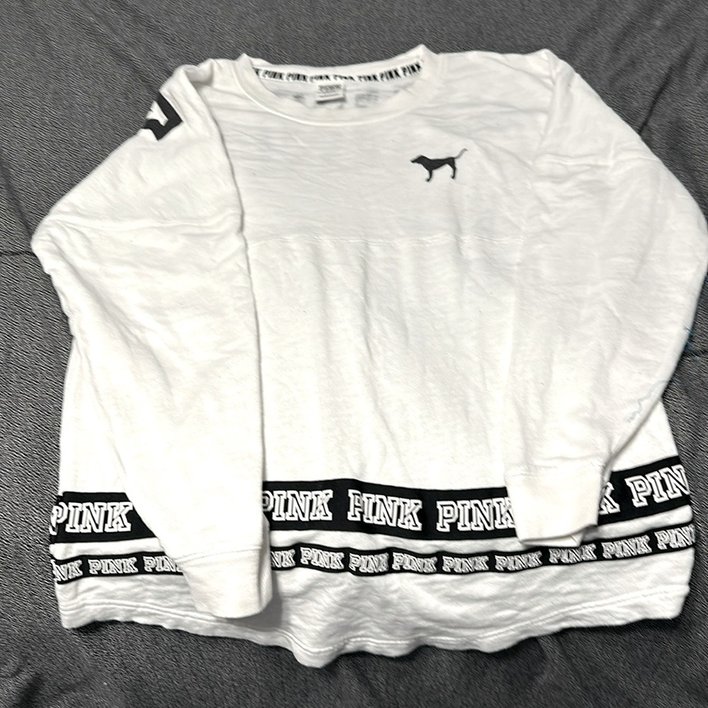 VS Pink Sweater